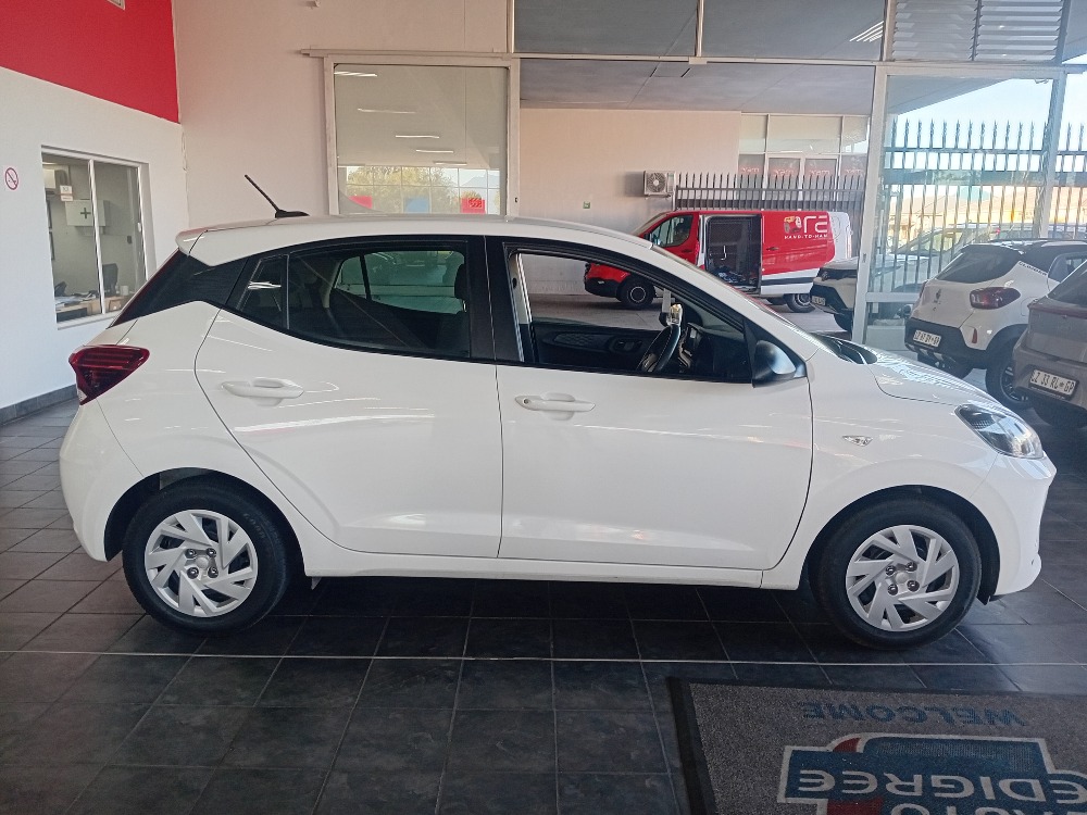 2024 GRAND i10 1.0 MOTION/PREMIUM