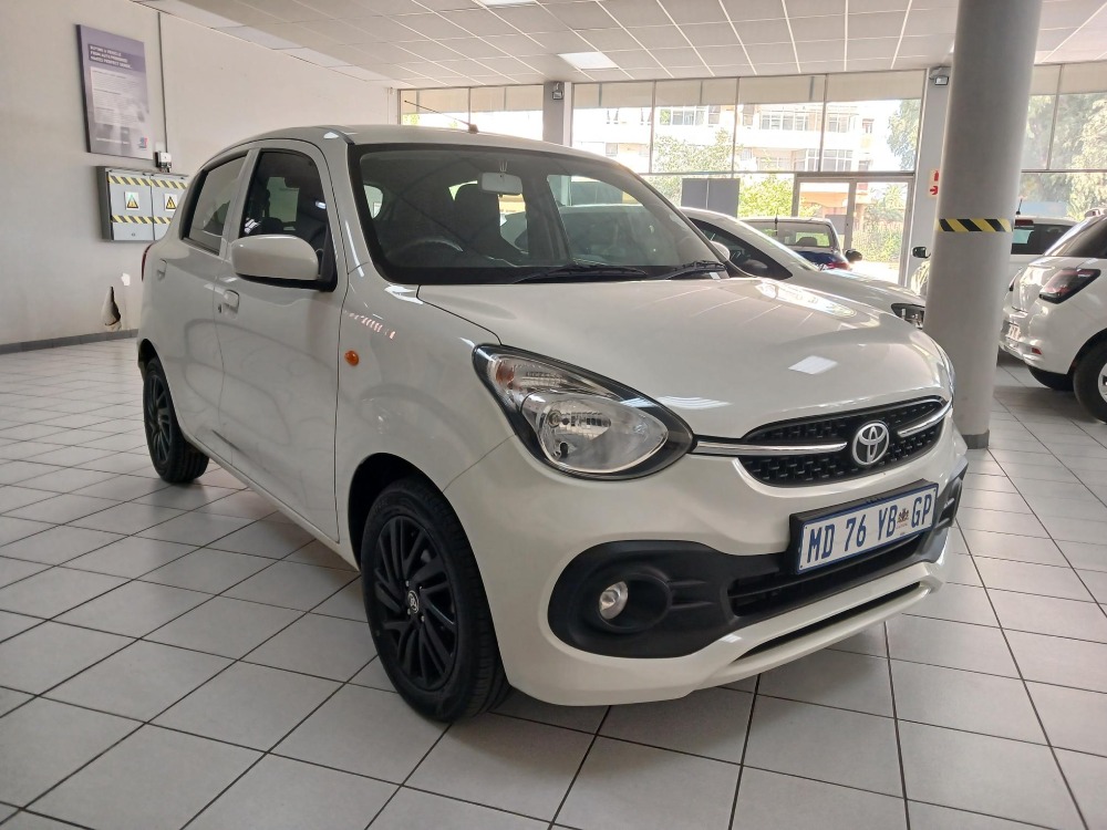 2025 Toyota Vitz