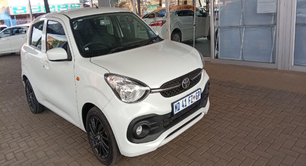 2025 Toyota Vitz