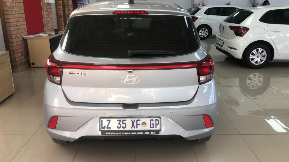 2024 GRAND i10 1.0 MOTION/PREMIUM