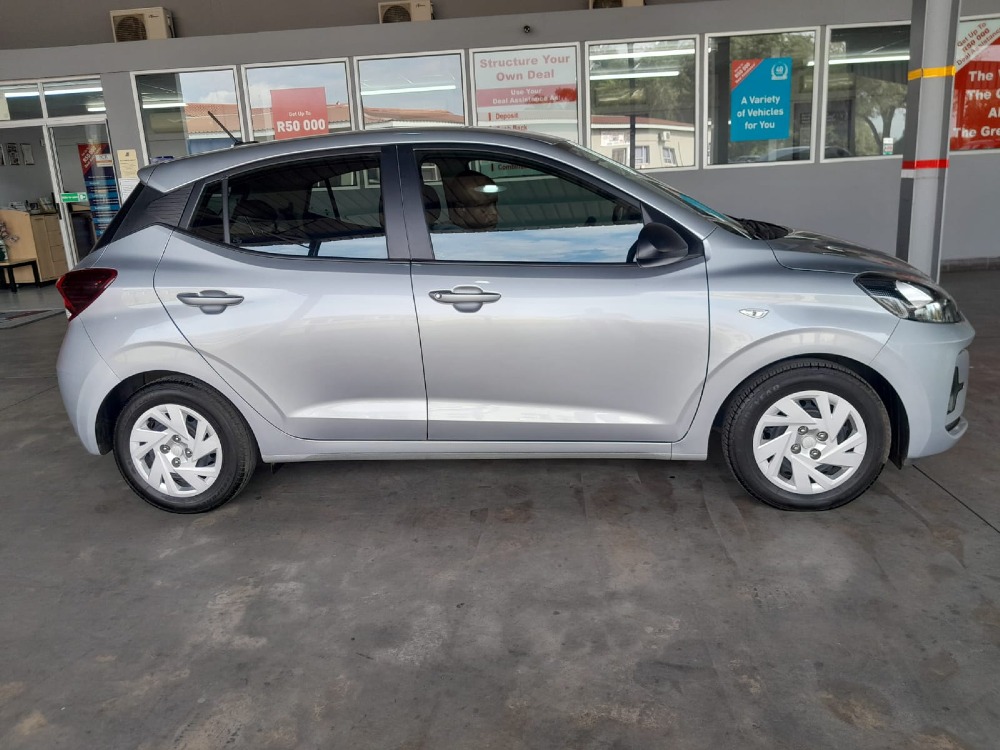 2024 GRAND i10 1.0 MOTION/PREMIUM