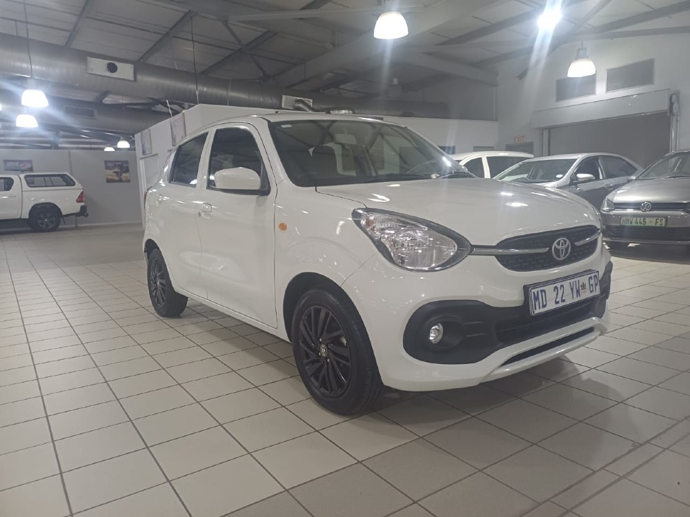 2025 Toyota Vitz