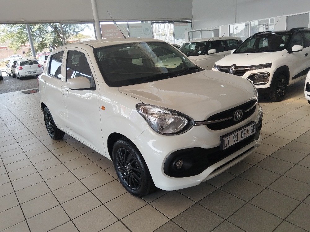 2024 Toyota Vitz