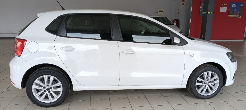 2024 POLO VIVO 1.6 COMFORTLINE TIP (5DR)