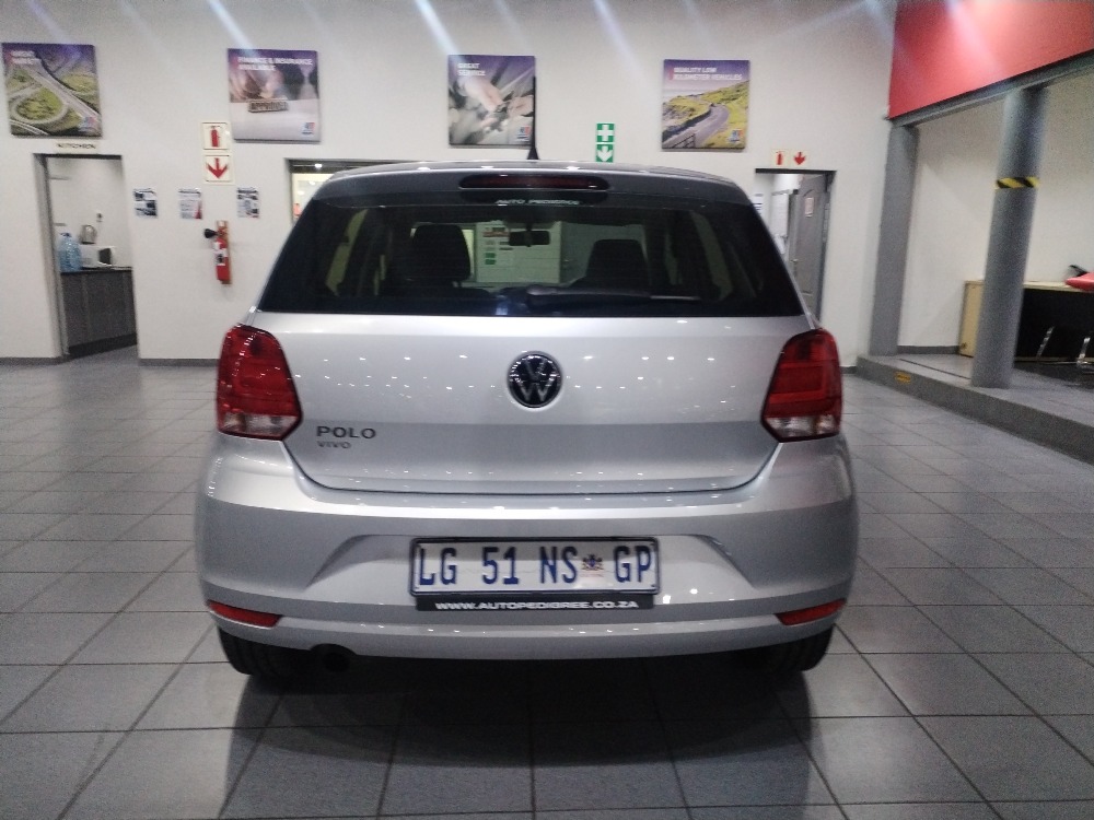 2023 POLO VIVO 1.6 COMFORTLINE TIP (5DR)