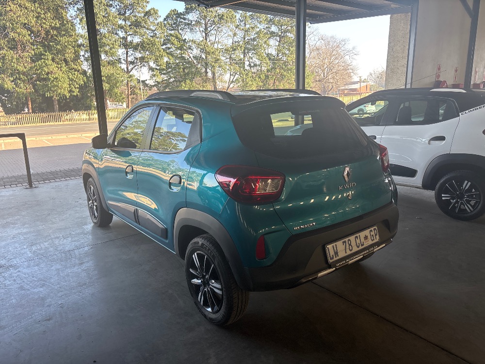 2024 KWID 1.0 CLIMBER 5DR AMT