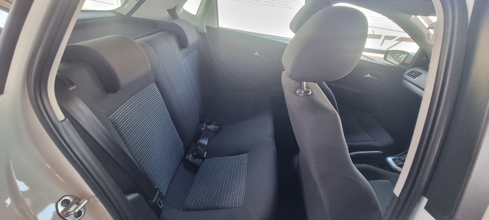 2023 POLO VIVO 1.6 COMFORTLINE TIP (5DR)