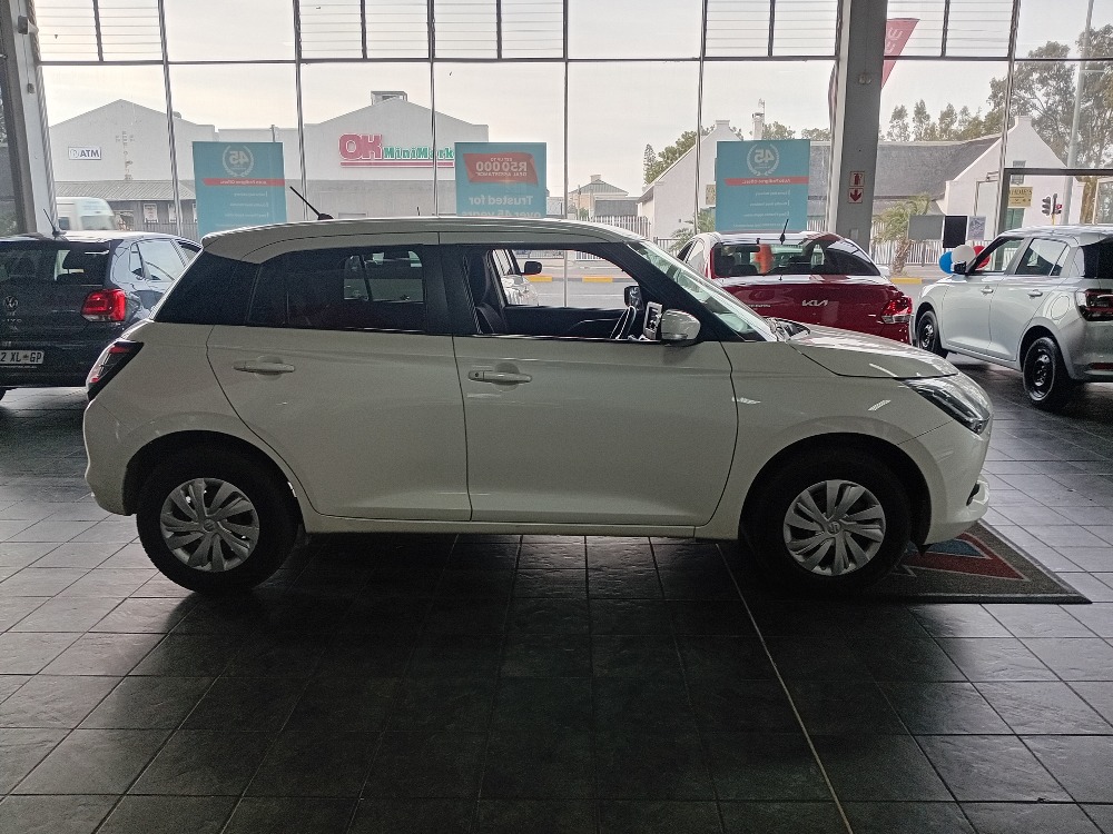 2024 SWIFT 1.2 GL