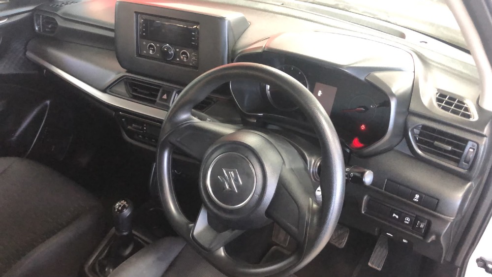 2025 SWIFT 1.2 GL