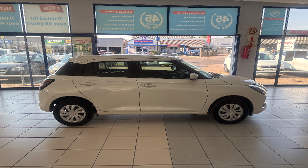 2025 SWIFT 1.2 GL