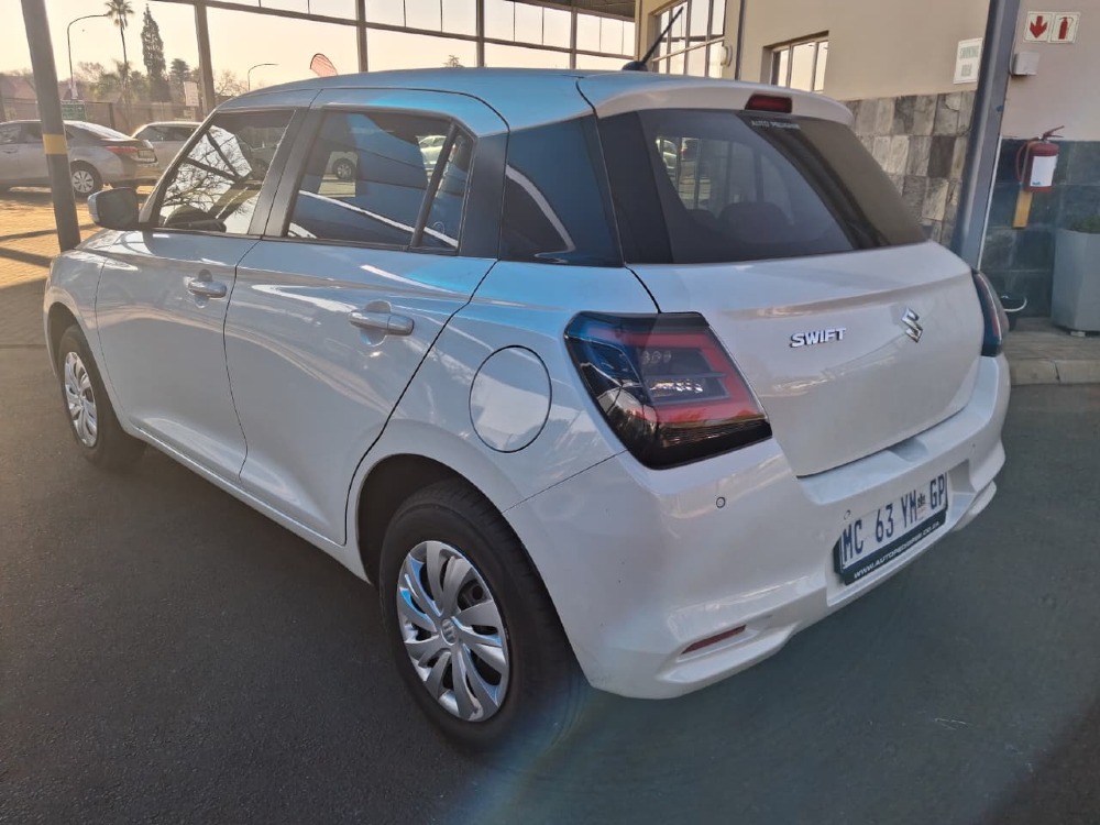 2025 SWIFT 1.2 GL