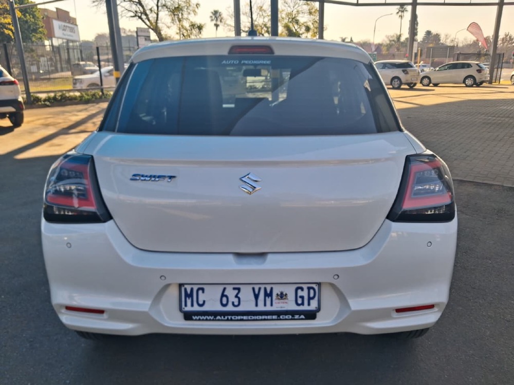2025 SWIFT 1.2 GL
