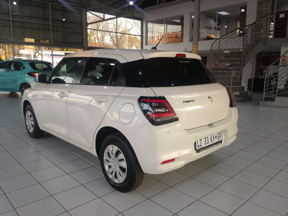 2024 SWIFT 1.2 GL