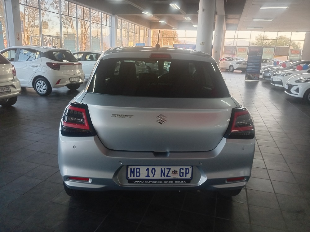 2024 SWIFT 1.2 GL