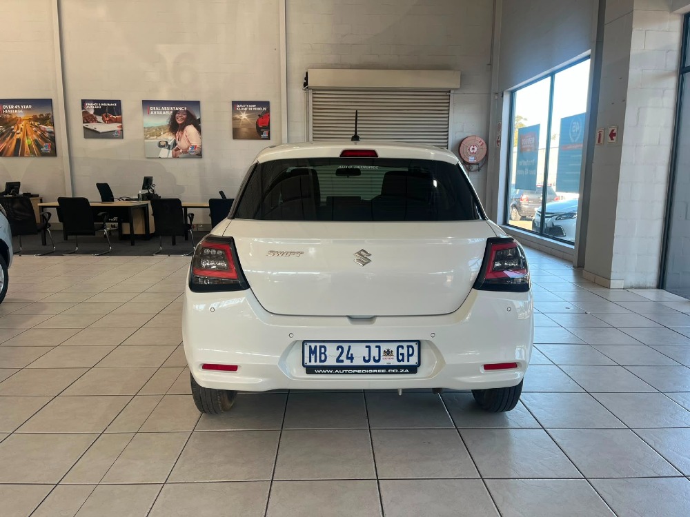 2024 SWIFT 1.2 GL