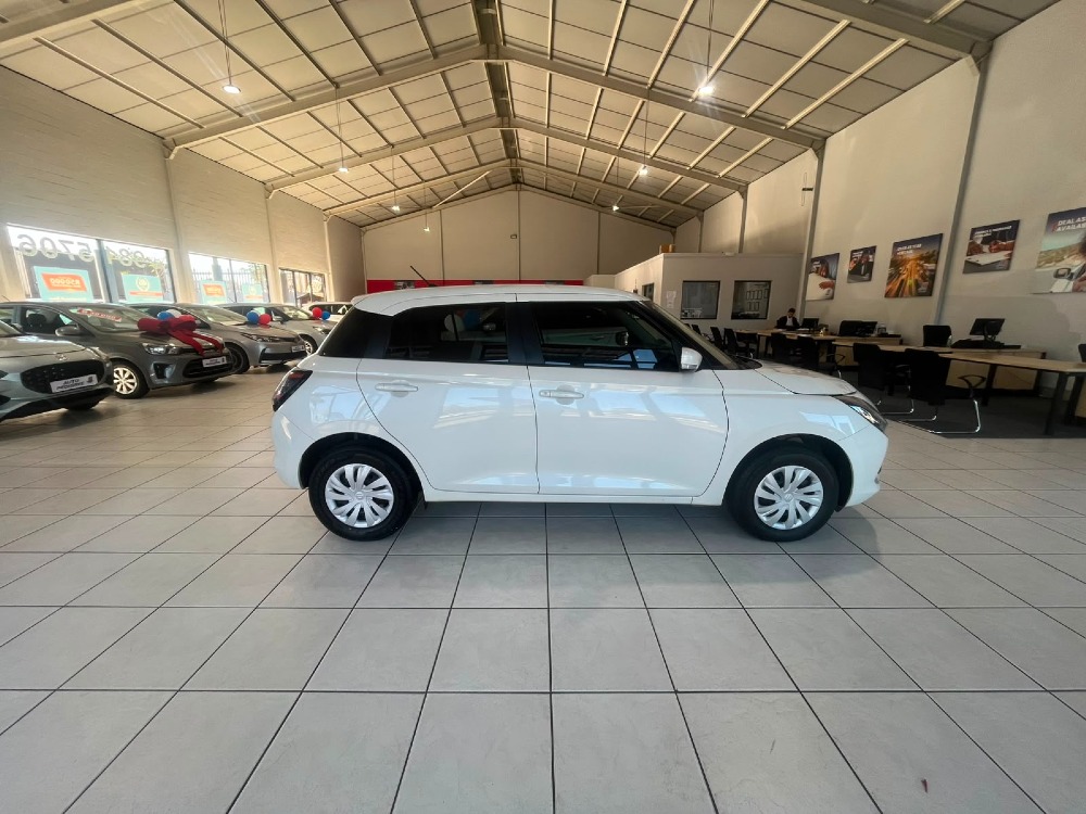 2024 SWIFT 1.2 GL