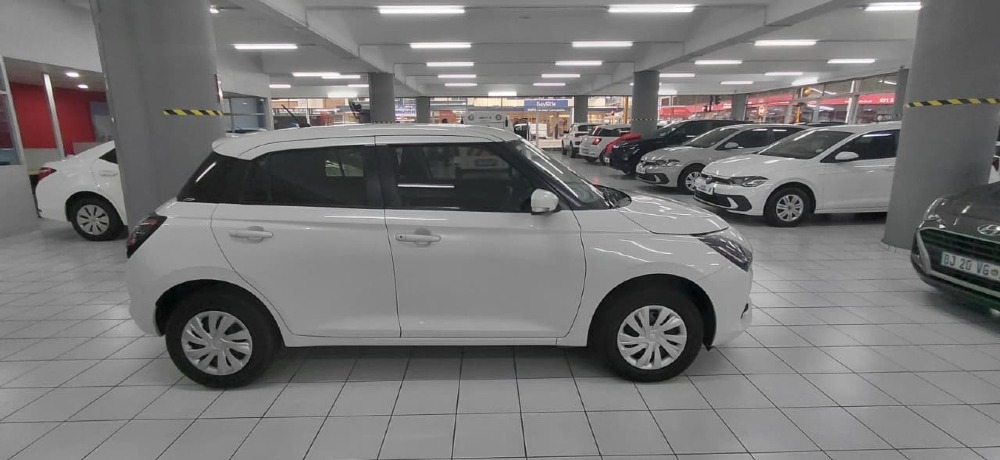 2025 SWIFT 1.2 GL