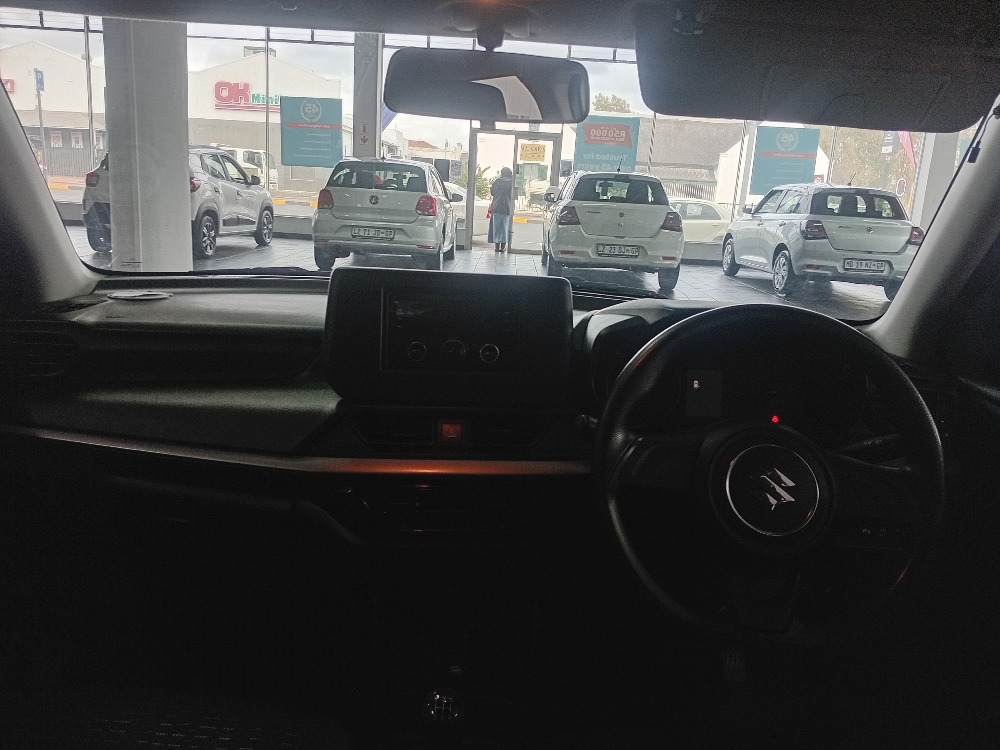 2024 SWIFT 1.2 GL