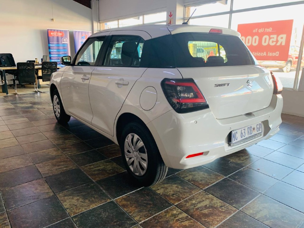 2025 SWIFT 1.2 GL