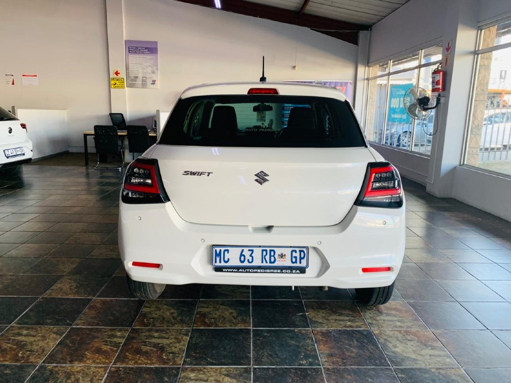 2025 SWIFT 1.2 GL