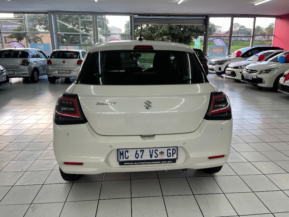 2025 SWIFT 1.2 GL