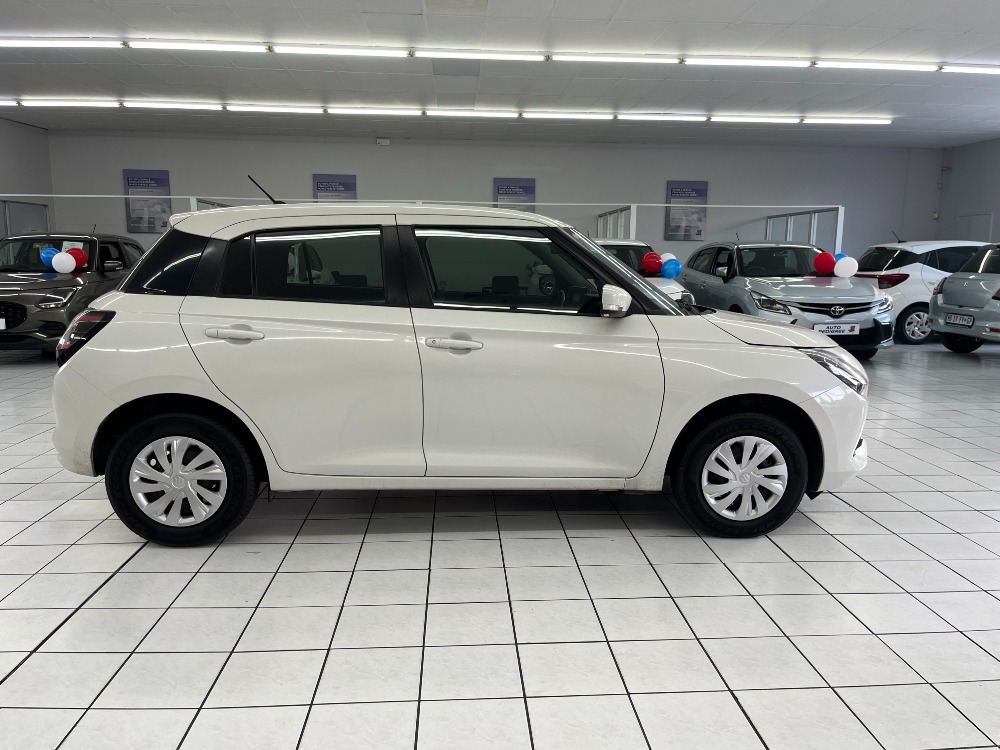 2025 SWIFT 1.2 GL