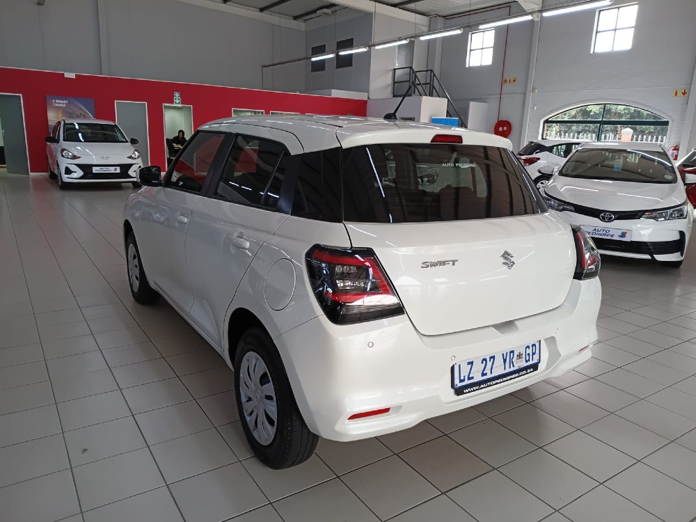 2024 SWIFT 1.2 GL