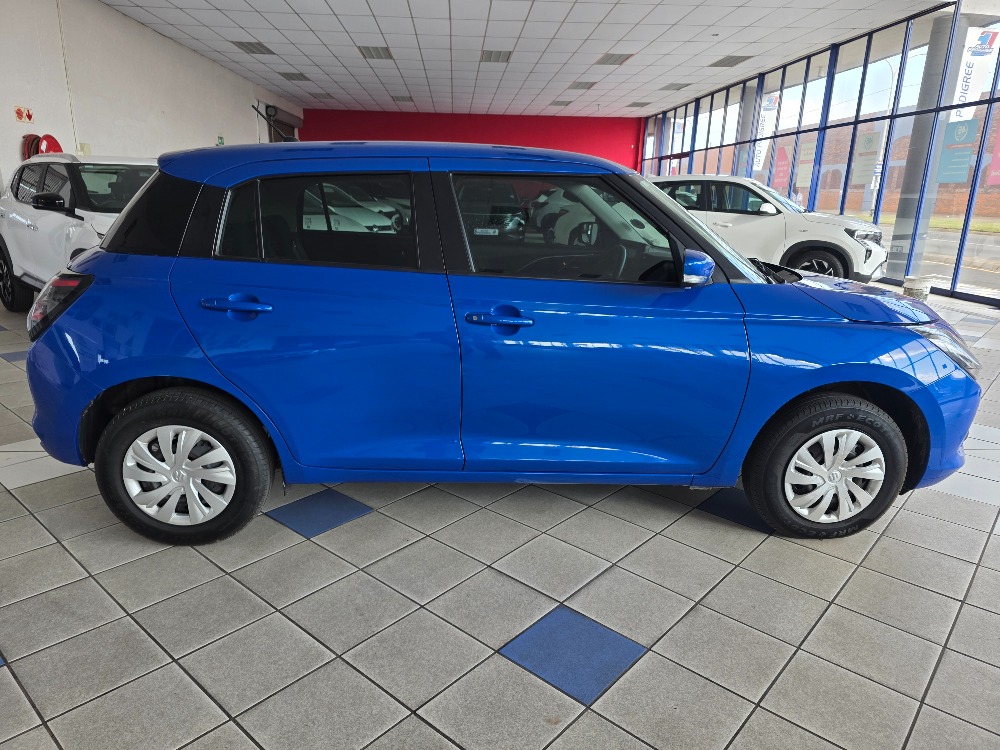 2025 SWIFT 1.2 GL
