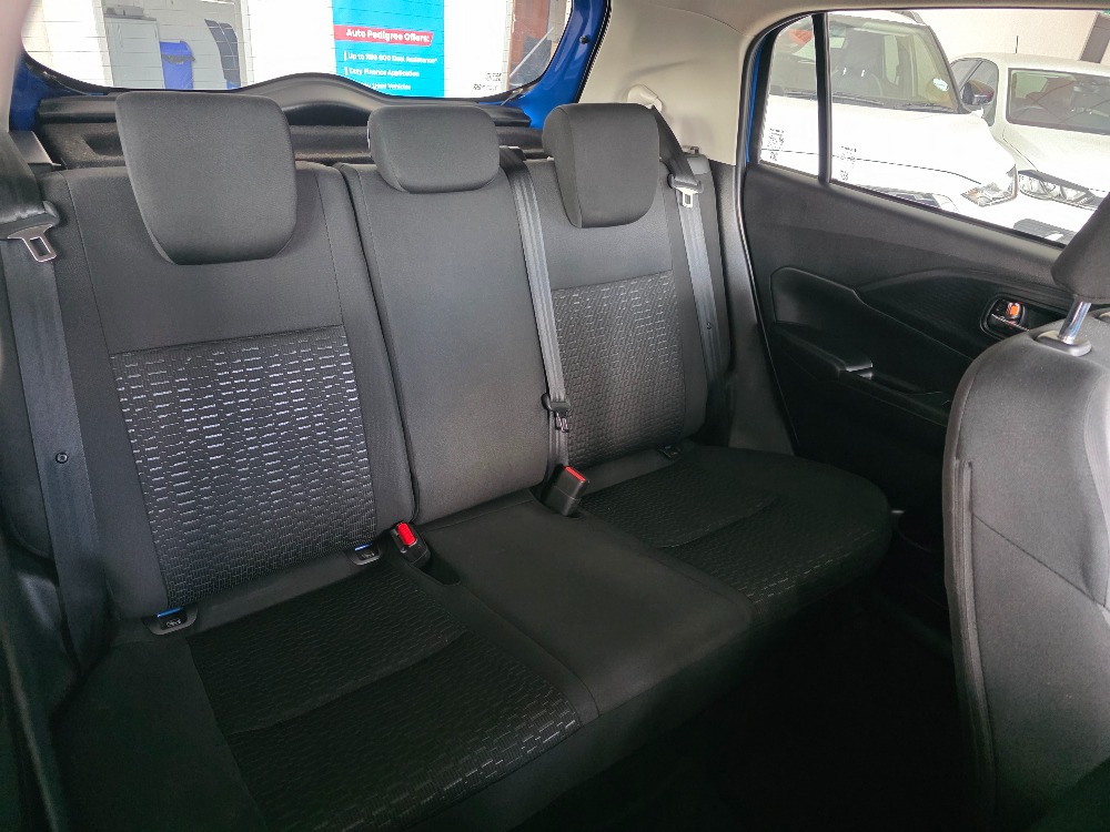 2025 SWIFT 1.2 GL