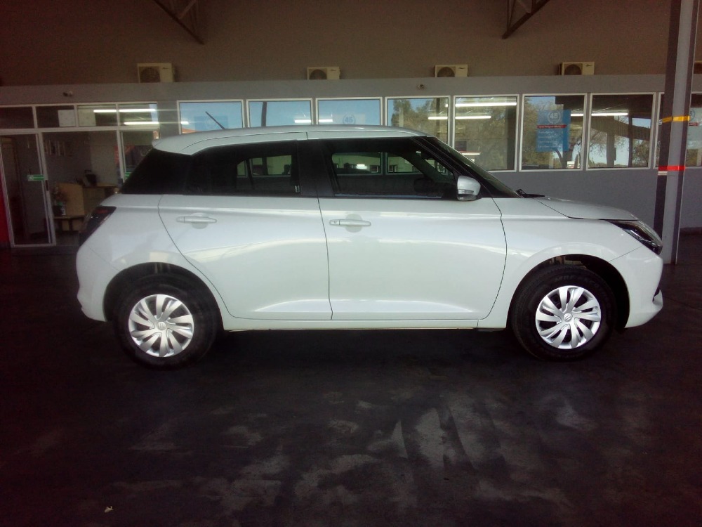 2025 SWIFT 1.2 GL