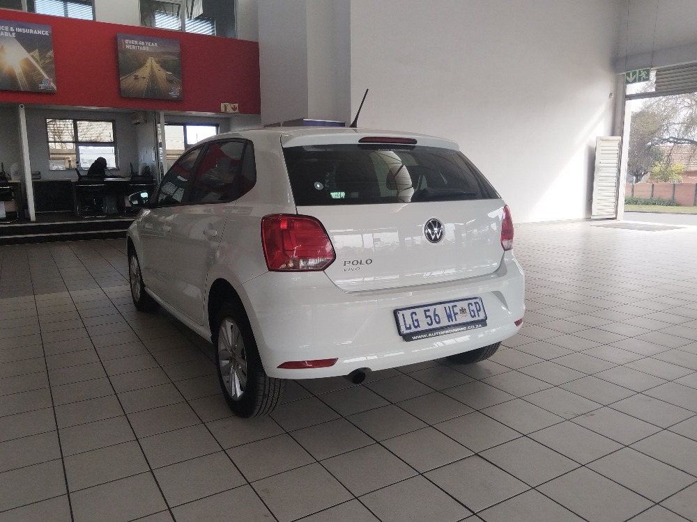 2023 POLO VIVO 1.6 COMFORTLINE TIP (5DR)
