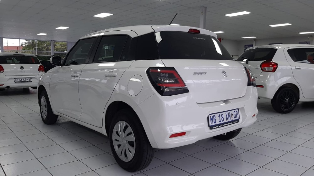2024 SWIFT 1.2 GL