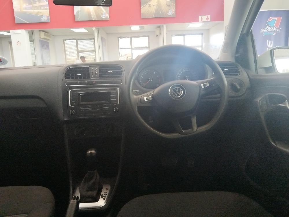 2023 POLO VIVO 1.6 COMFORTLINE TIP (5DR)