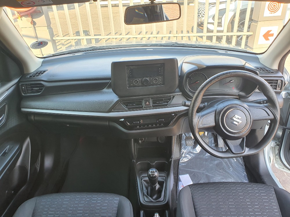 2025 SWIFT 1.2 GL