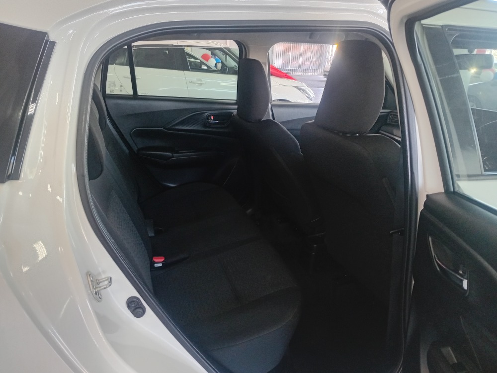 2025 SWIFT 1.2 GL