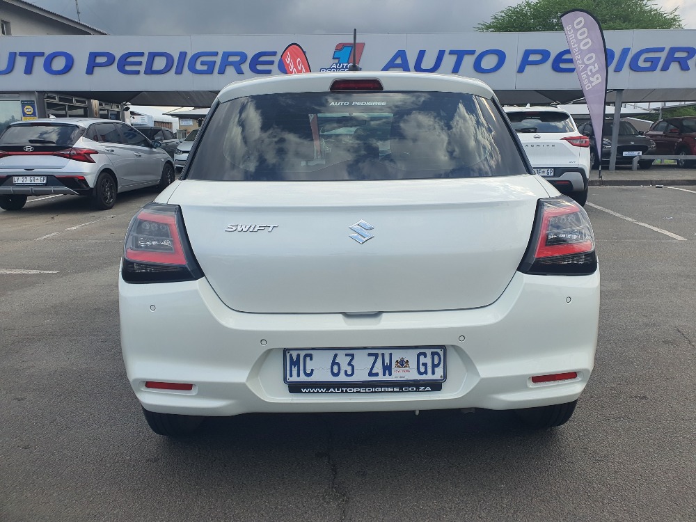 2025 SWIFT 1.2 GL