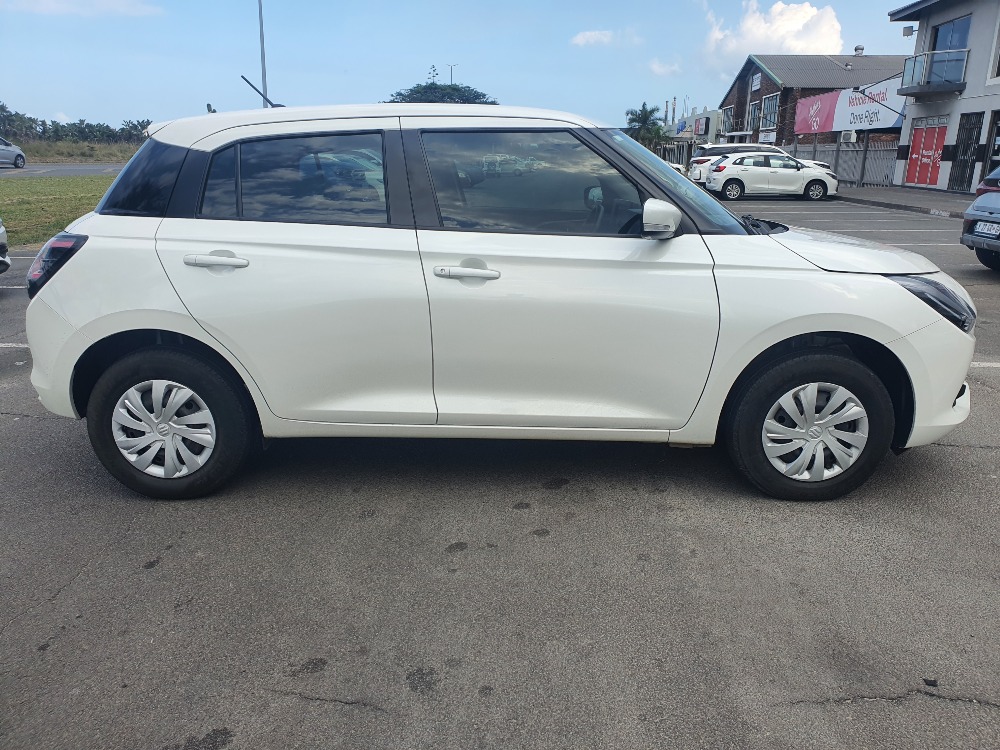 2025 SWIFT 1.2 GL
