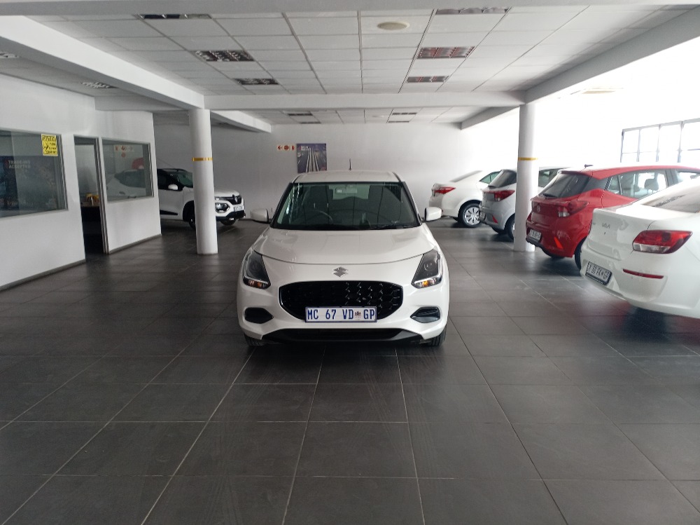 2025 SWIFT 1.2 GL