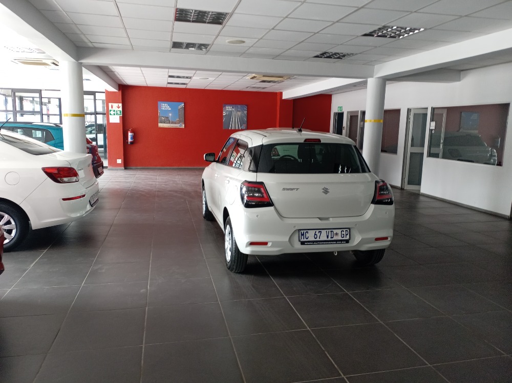 2025 SWIFT 1.2 GL