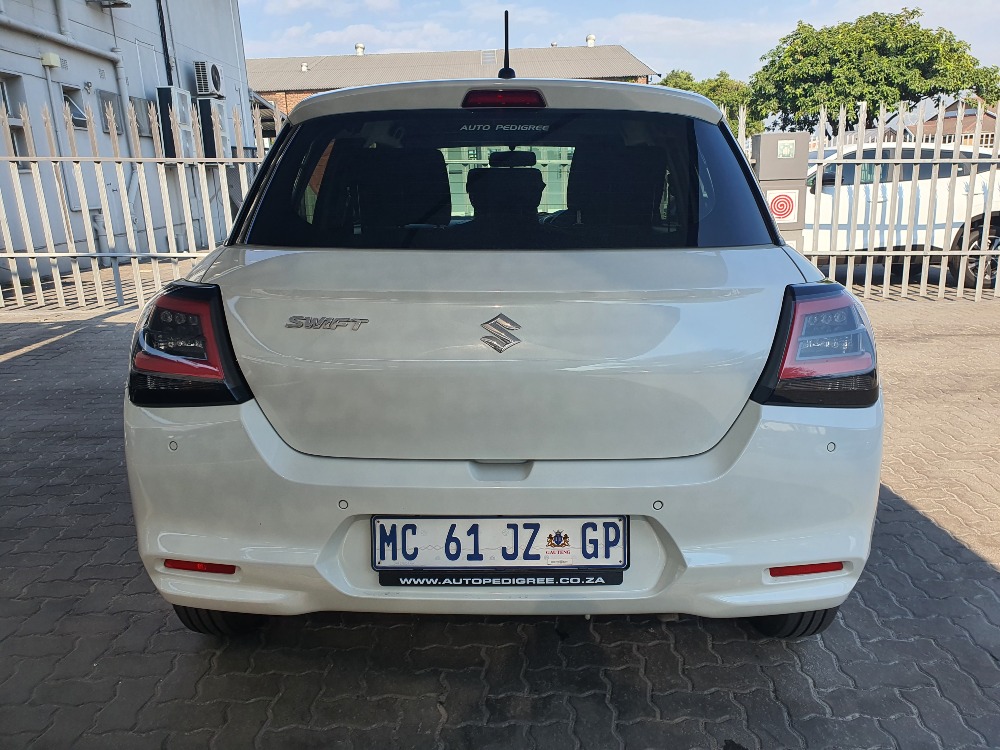 2025 SWIFT 1.2 GL