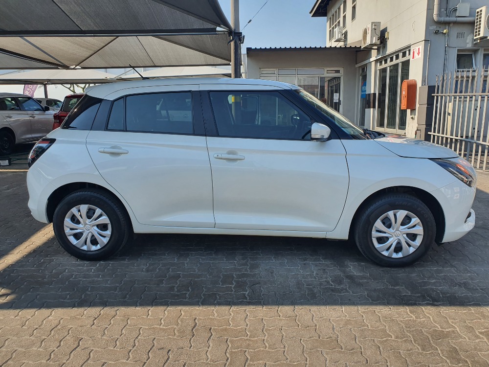 2025 SWIFT 1.2 GL