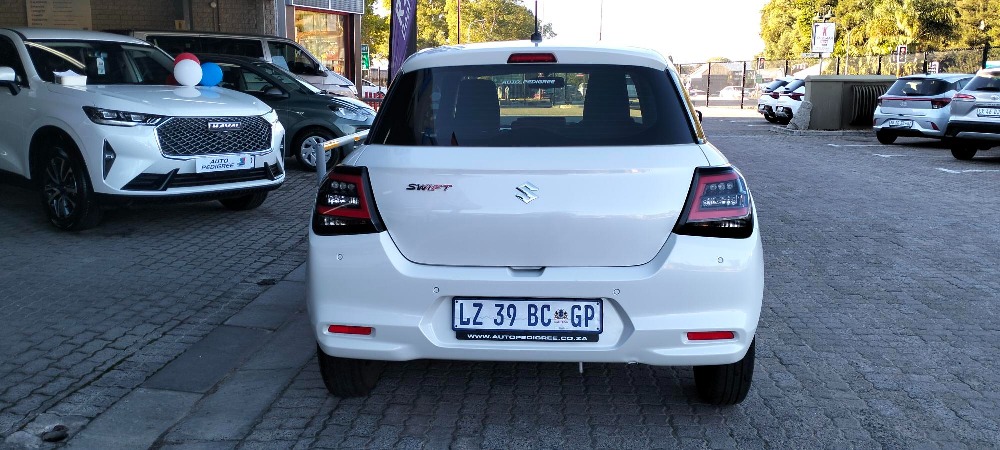 2024 SWIFT 1.2 GL