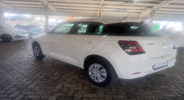 2025 SWIFT 1.2 GL