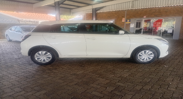 2025 SWIFT 1.2 GL