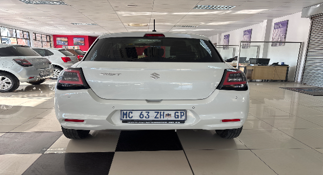 2025 SWIFT 1.2 GL