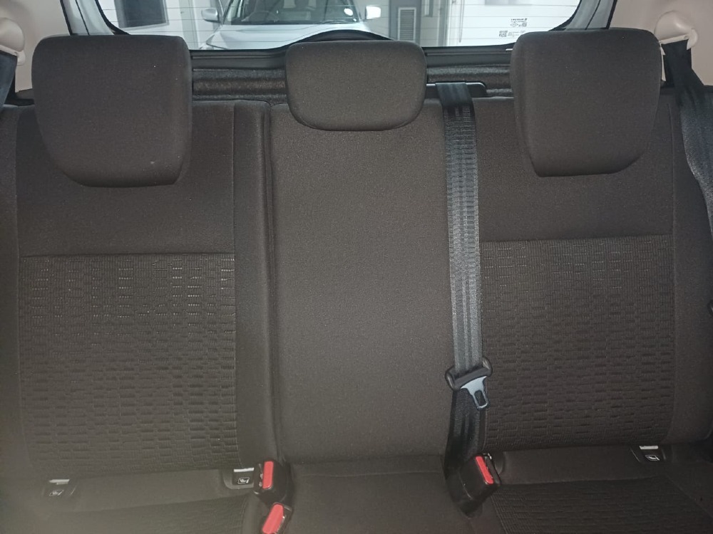 2025 SWIFT 1.2 GL