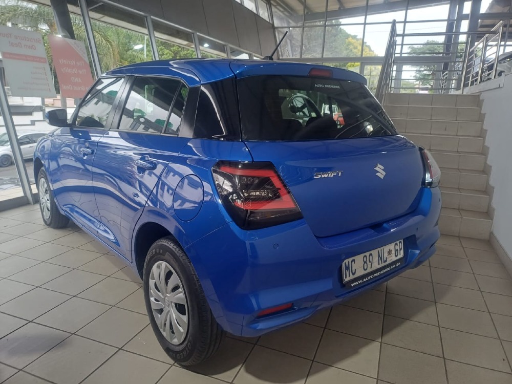 2025 SWIFT 1.2 GL