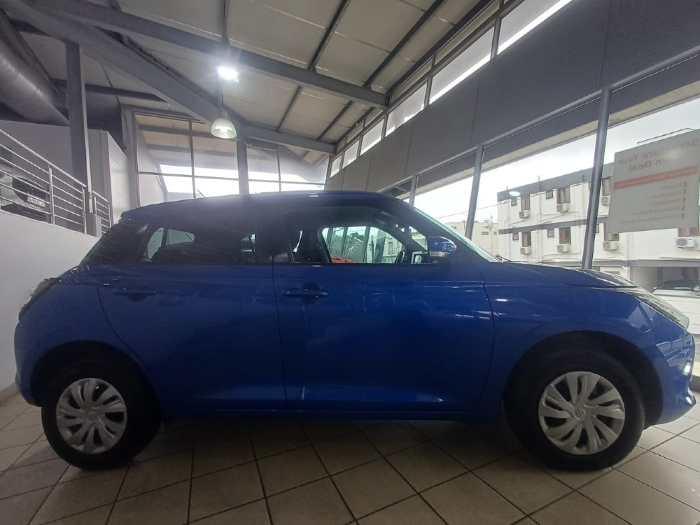 2025 SWIFT 1.2 GL