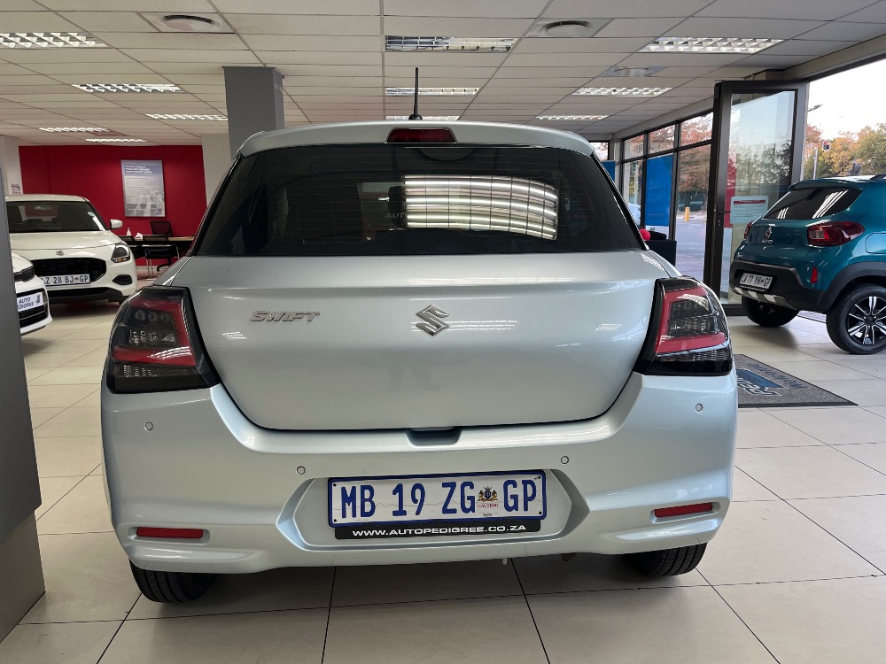 2024 SWIFT 1.2 GL
