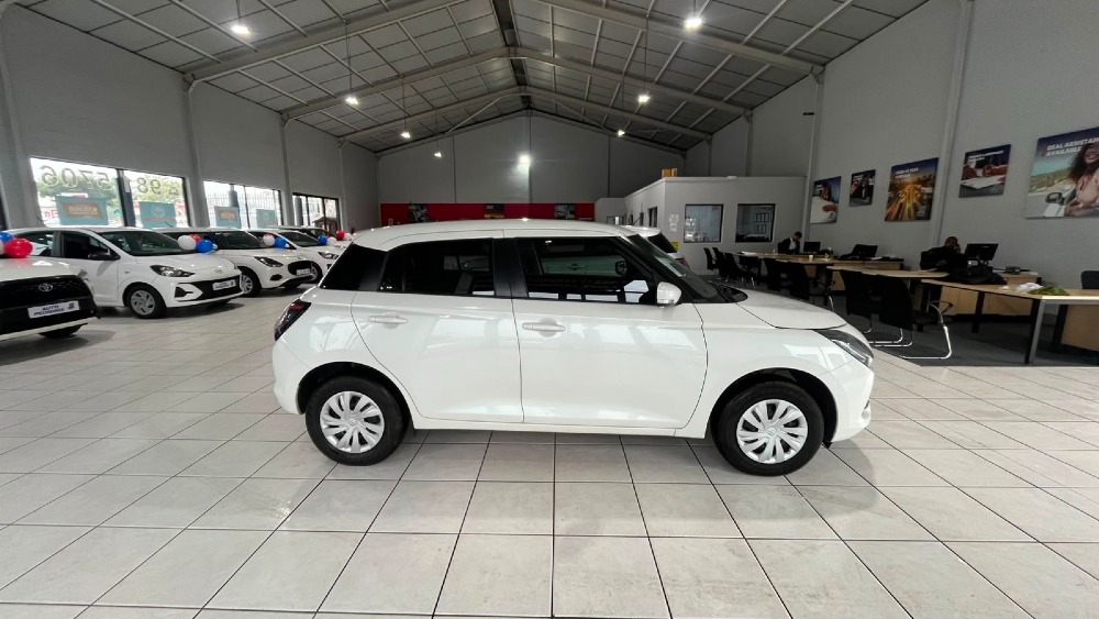 2024 SWIFT 1.2 GL